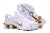 nike shox r4 homme 2020 basket white gold